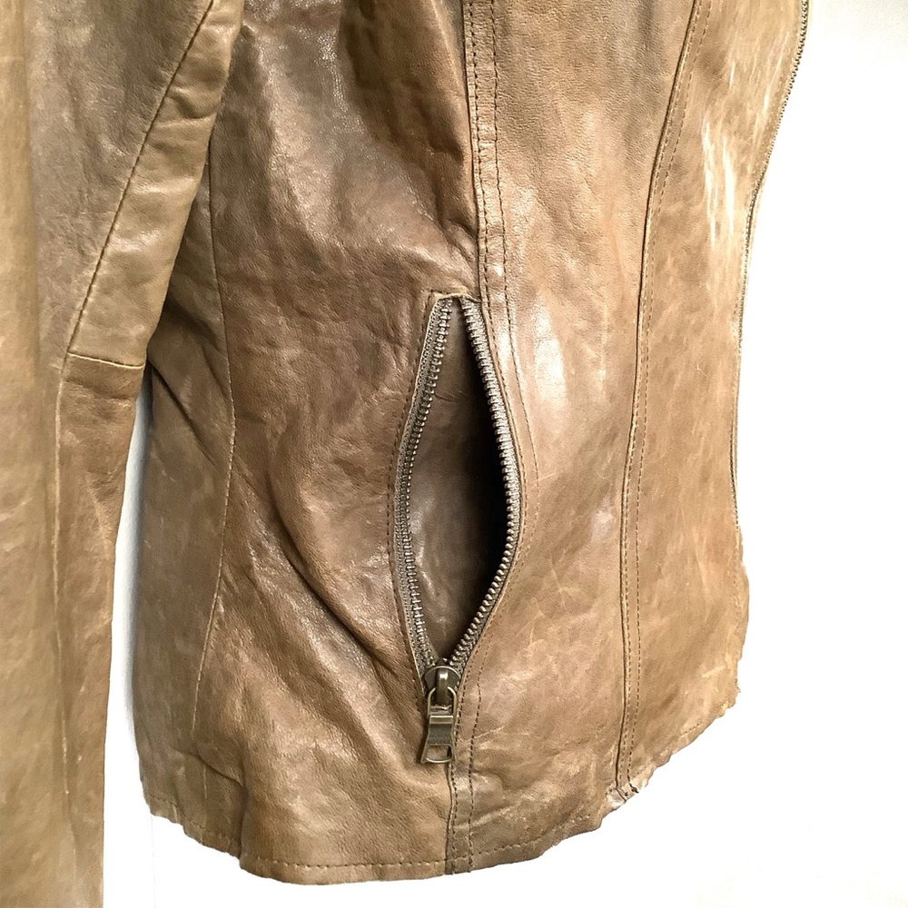 GUC Banana Republic leather jacket - Picture 5 of 9